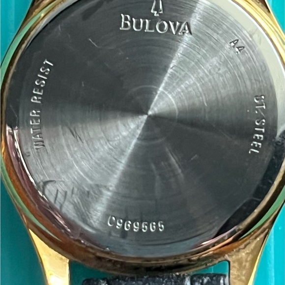 Caravelle by Bulova Women’s wristwatch! - Picture 3 of 8